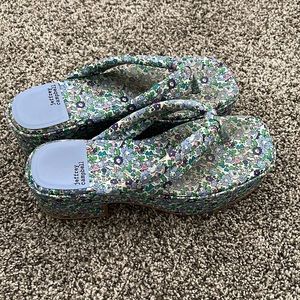 Jeffrey Campbell luau platform sandal